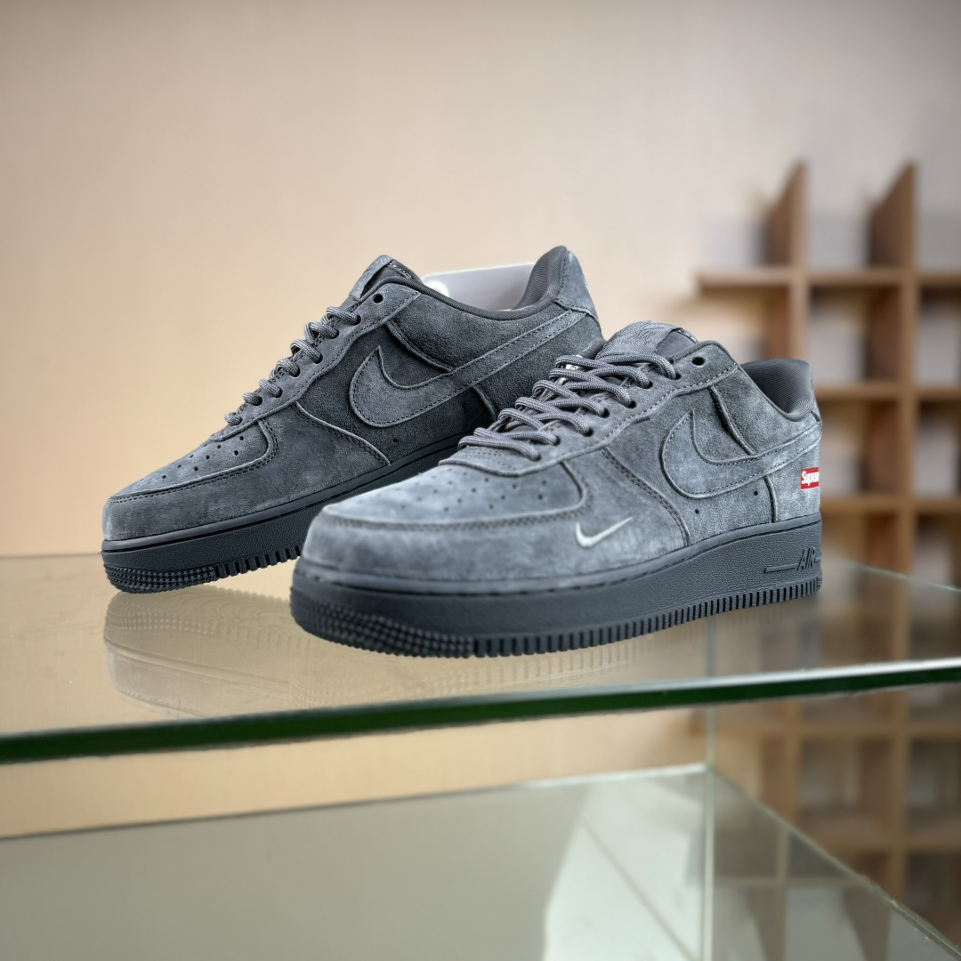 Nike Air Force 1'07 Low Supreme联名 全猪八 空军一号低帮休闲板鞋 DF0188-115