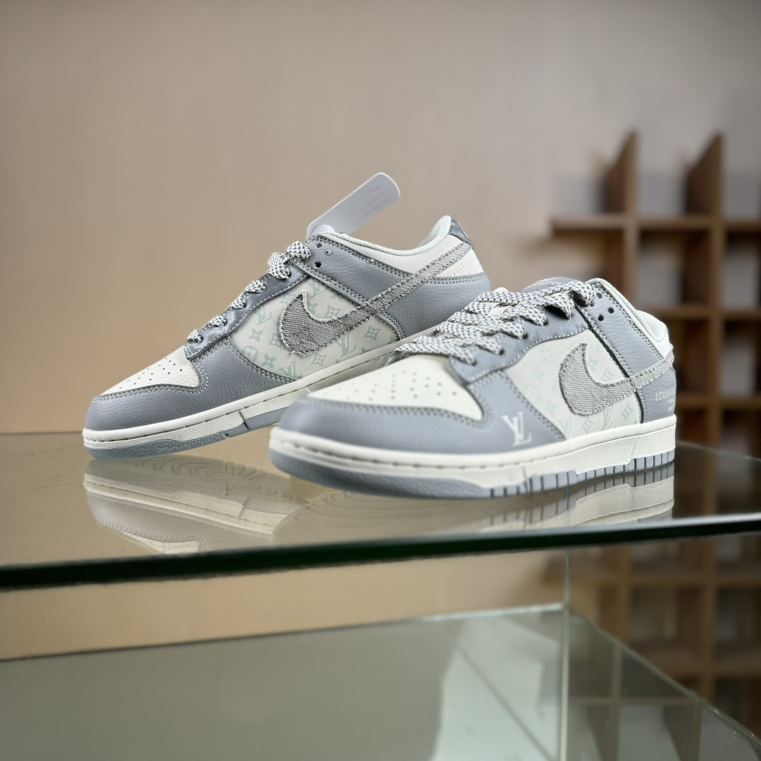 Nike SB Dunk Low LV联名 牛仔百搭灰 周年高端定制 低帮休闲板鞋 XS6089-629-莆田鞋,莆田鞋货源,高仿鞋,高仿鞋货源,安福档口,莆田高仿鞋,莆田鞋批发,高仿鞋批发,莆田高仿运动鞋,高仿运动鞋,莆田运动鞋 Nike SB Dunk Low LV联名 牛仔百搭灰 周年高端定制 低帮休闲板鞋 XS6089-629