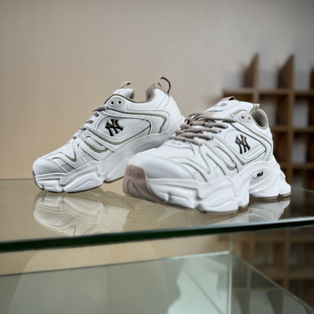 190 NY MLB Champ Chunky Vintage NB 纽约洋基队 增高厚底休闲板鞋 3ASHCC05N50BGS-Chinese UA Cheap High Quatity Brand Clothes Bags handbags Sneakers wholesale wholesaler seller from China Factory suppliers Fashion Clothing Shoes best Quality Beautiful Price 190 NY MLB Champ Chunky Vintage NB 纽约洋基队 增高厚底休闲板鞋 3ASHCC05N50BGS