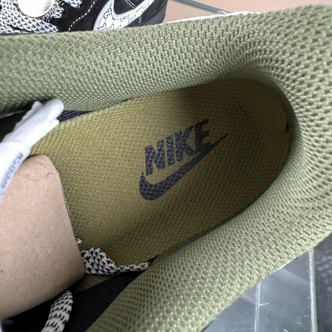 NIke Air Force 1 '07 Low “古驰联名——黑军绿”空军一号 低帮 运动鞋 休闲鞋 BB9577-113 NIke Air Force 1 '07 Low “古驰联名——黑军绿”空军一号 低帮 运动鞋 休闲鞋 BB9577-113