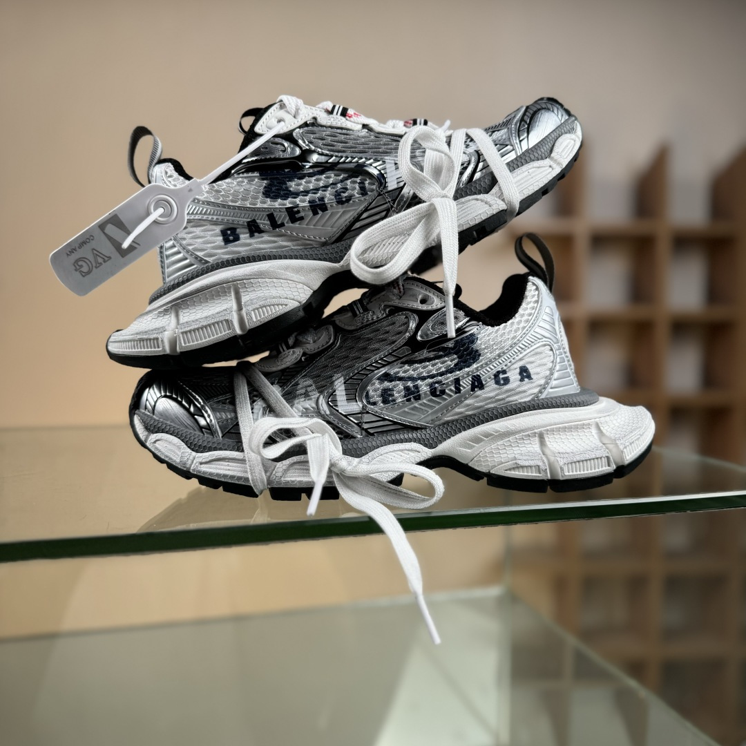 VG版 巴黎10代3XL做旧 水印logo字母标 灰色