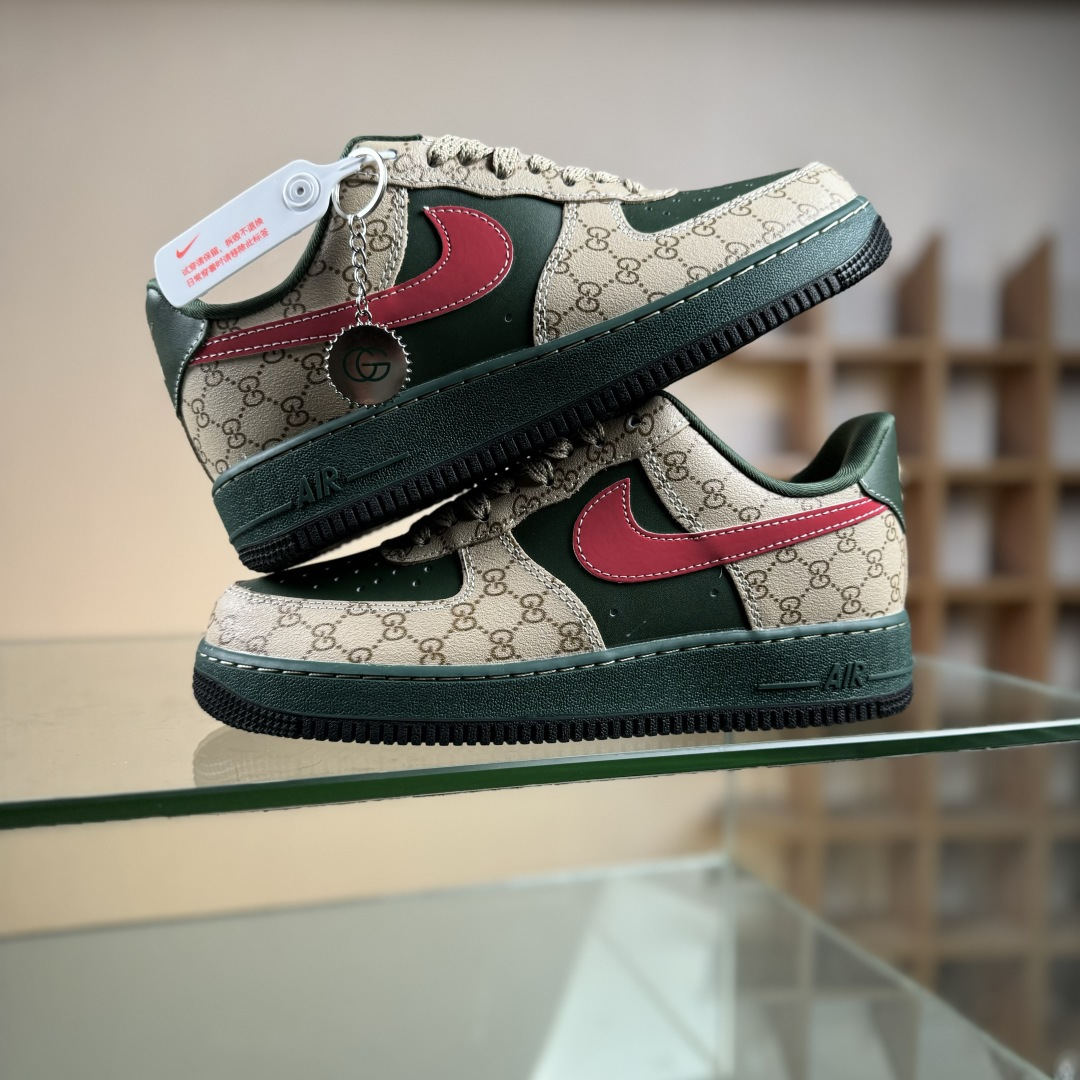NIke Air Force 1 '07 Low “古驰联名——花纹红勾”空军一号 低帮 运动鞋 XL1979-121