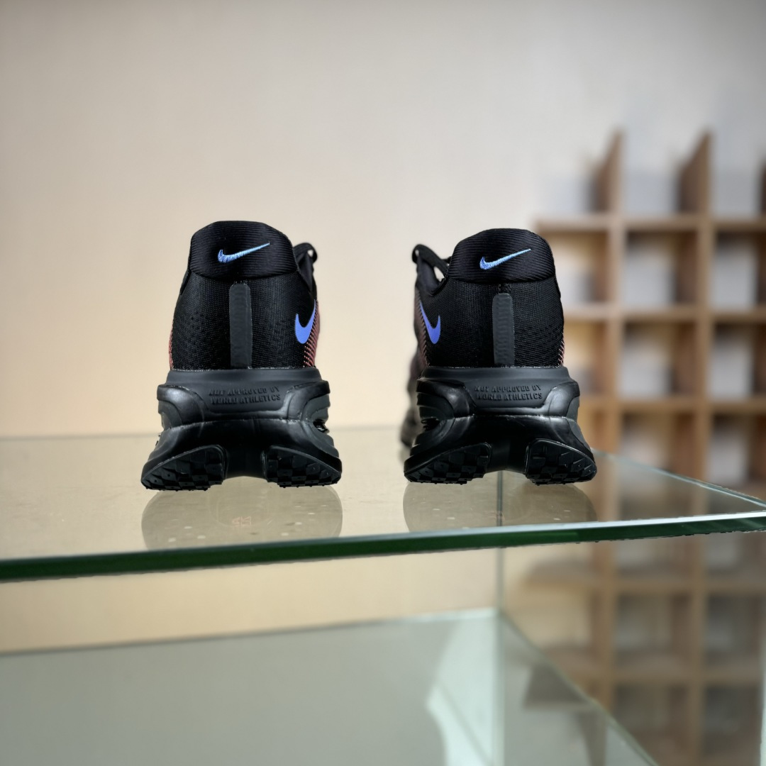 DIY版本 Nike Air Zoom Vomero Premium 耐克网面厚底气垫跑鞋 HM5973-001