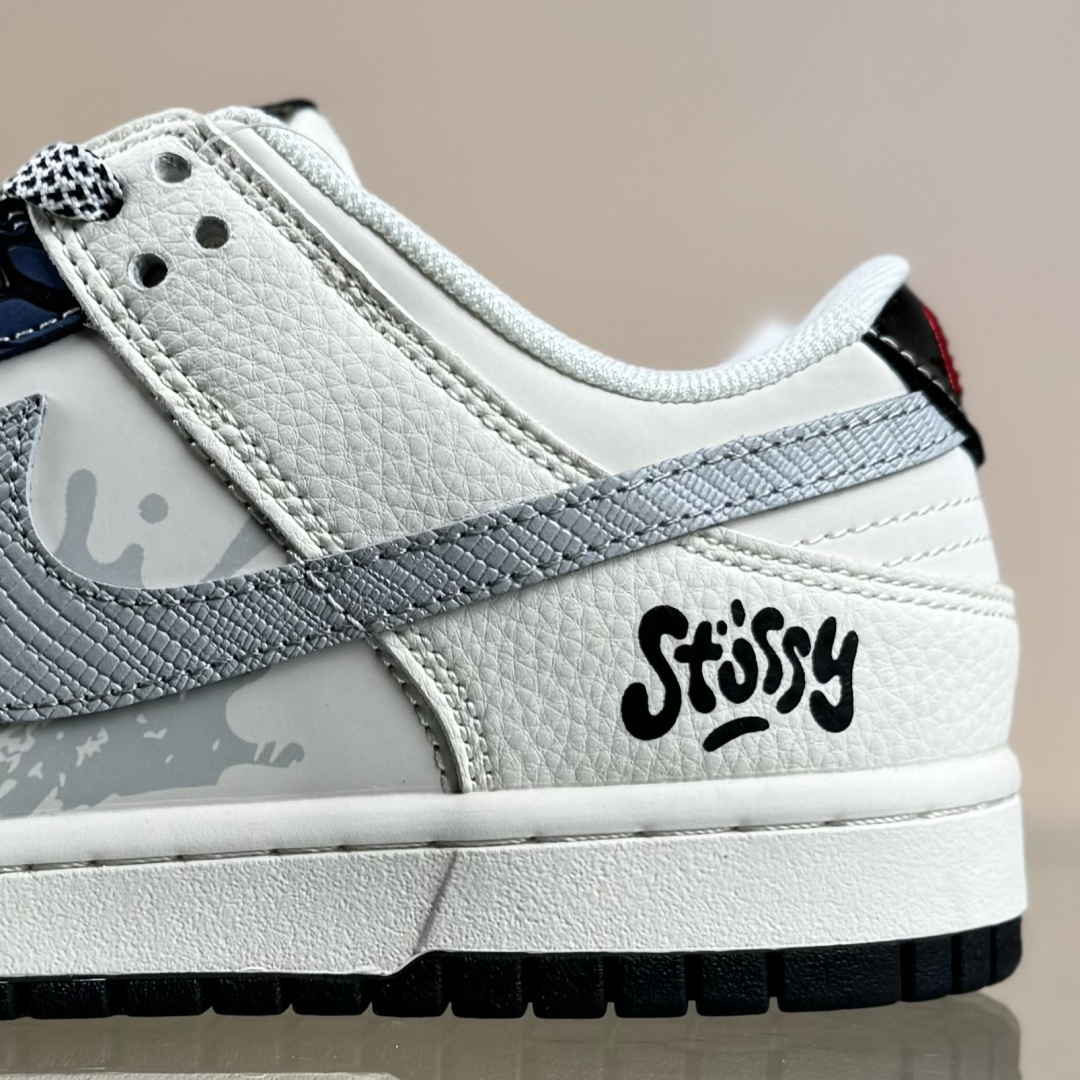 Nike SB Dunk Low“斯图西联名——泼墨米白” 周年高端定制 低帮休闲板鞋 XS6089-632