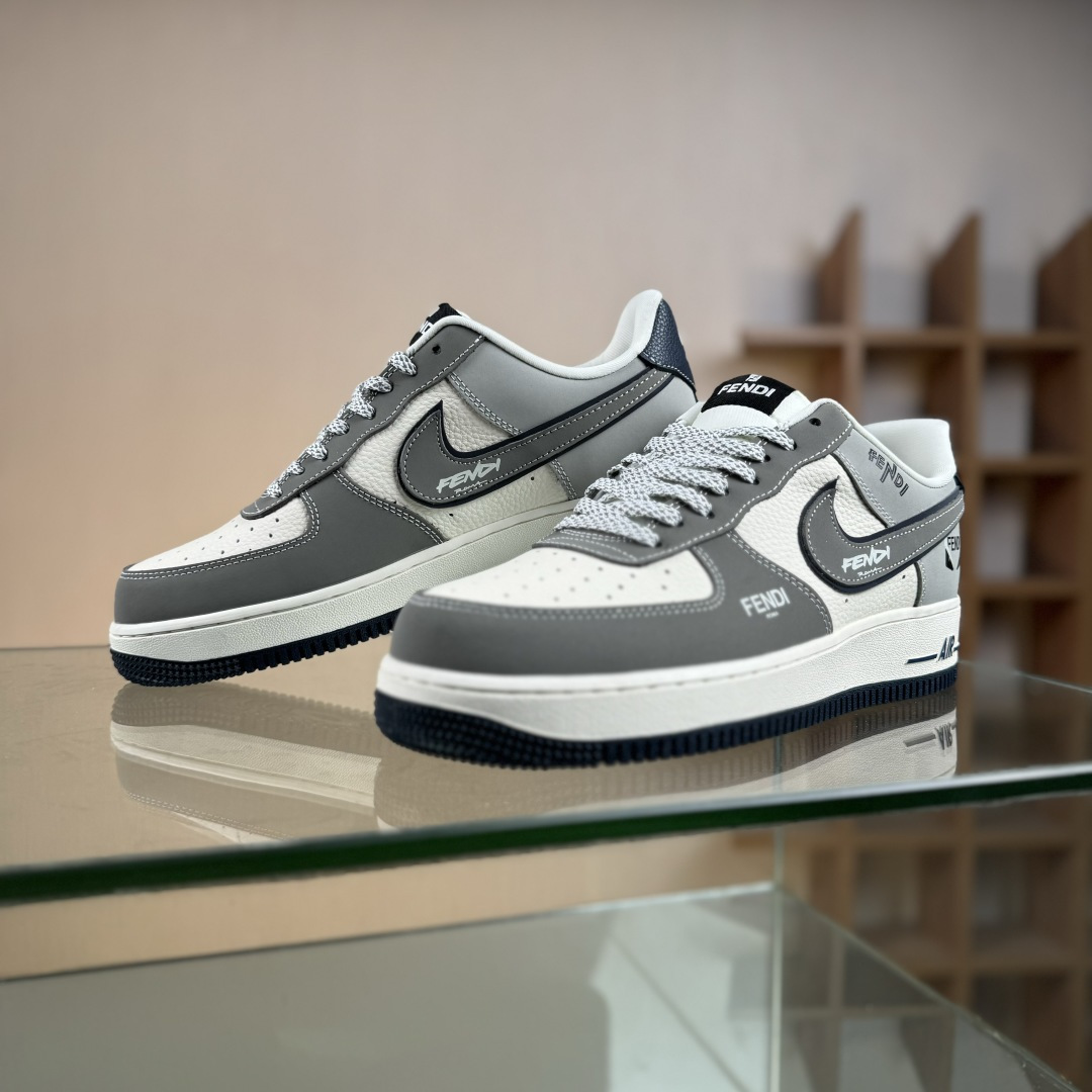 Nike Air Force 1'07 Low 联名 创意米灰黑 空军一号低帮休闲板鞋 DF0188-110