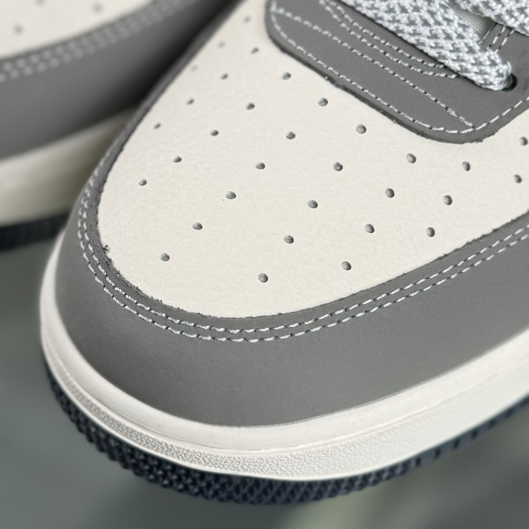 Nike Air Force 1'07 Low 联名 创意米灰黑 空军一号低帮休闲板鞋 DF0188-110