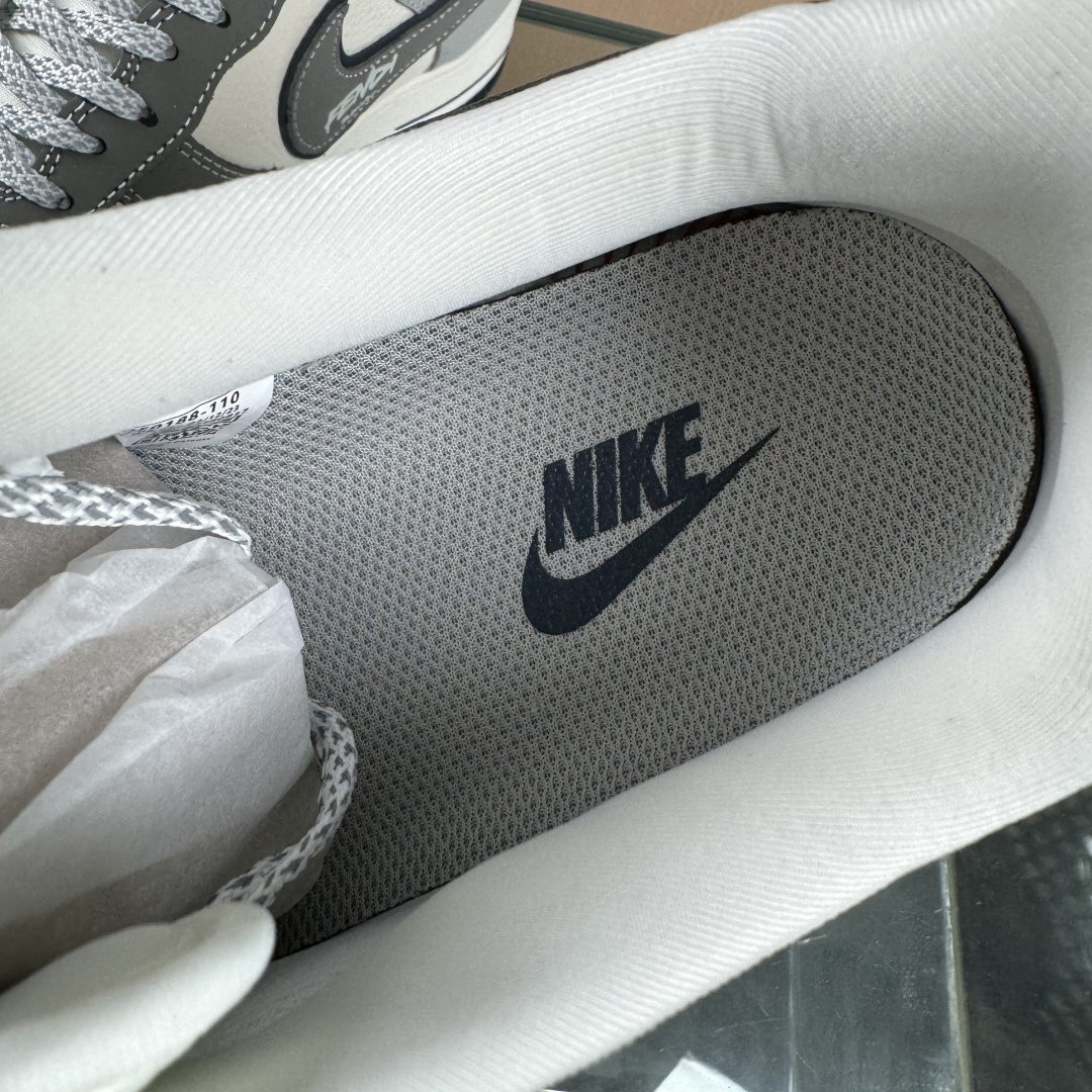 Nike Air Force 1'07 Low 联名 创意米灰黑 空军一号低帮休闲板鞋 DF0188-110