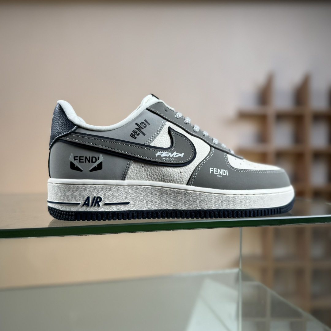 Nike Air Force 1’07 Low 联名 创意米灰黑 空军一号低帮休闲板鞋 DF0188-110