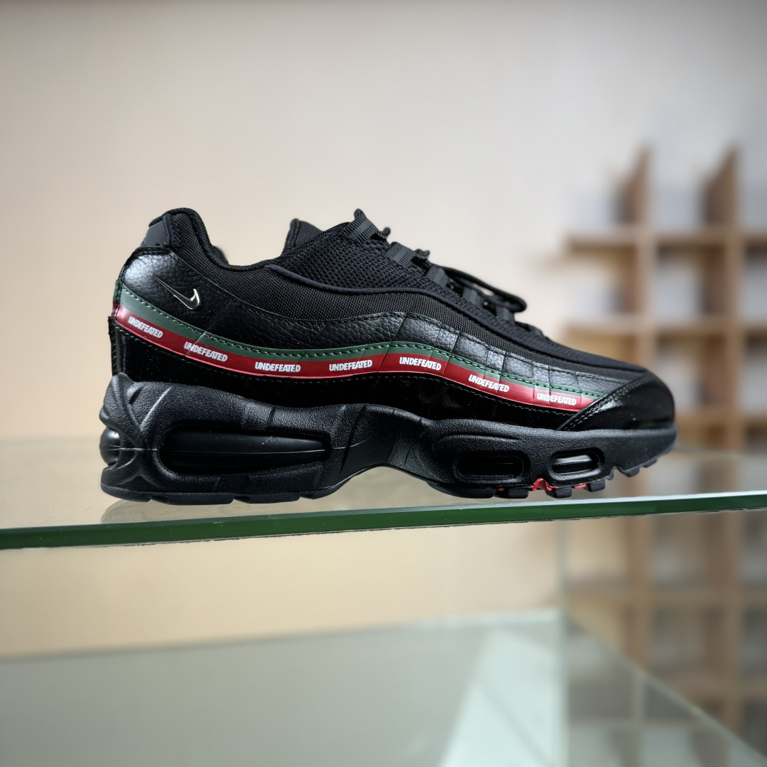 外贸超人气顶流单品 纯原版 UNDEFEATED x NK Air Max 95 ” Black ” 五道杠联名款低帮休闲运动鞋 IB4453-001