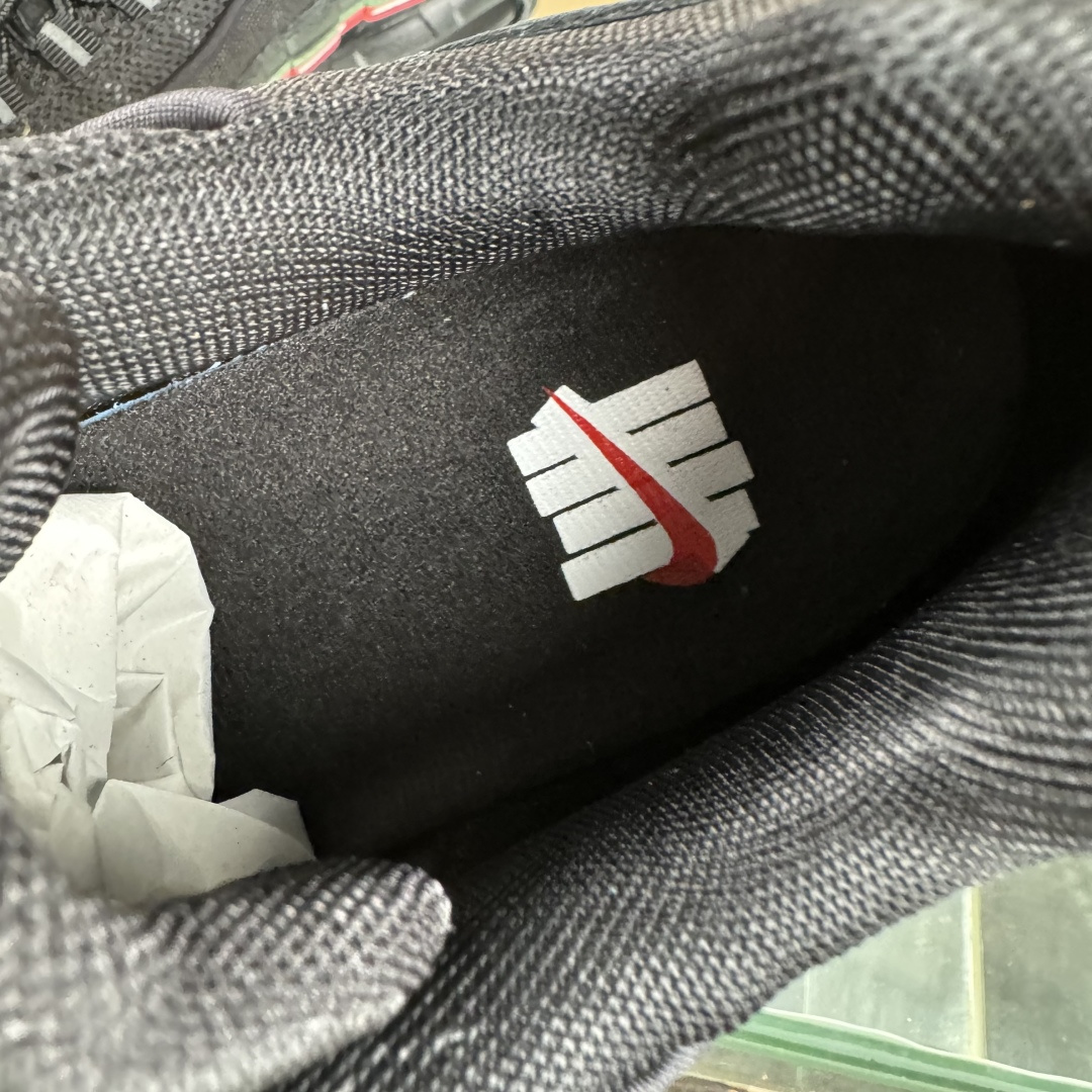 外贸超人气顶流单品 纯原版 UNDEFEATED x NK Air Max 95 ” Black ” 五道杠联名款低帮休闲运动鞋 IB4453-001