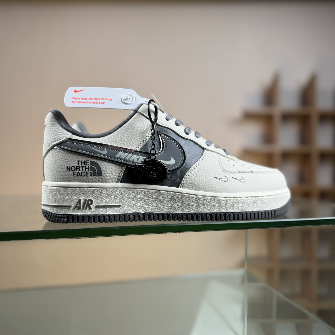NIKE AIR FORCE 1‘07 北面米灰勾 空军一号 低帮休闲鞋 DF0188-114