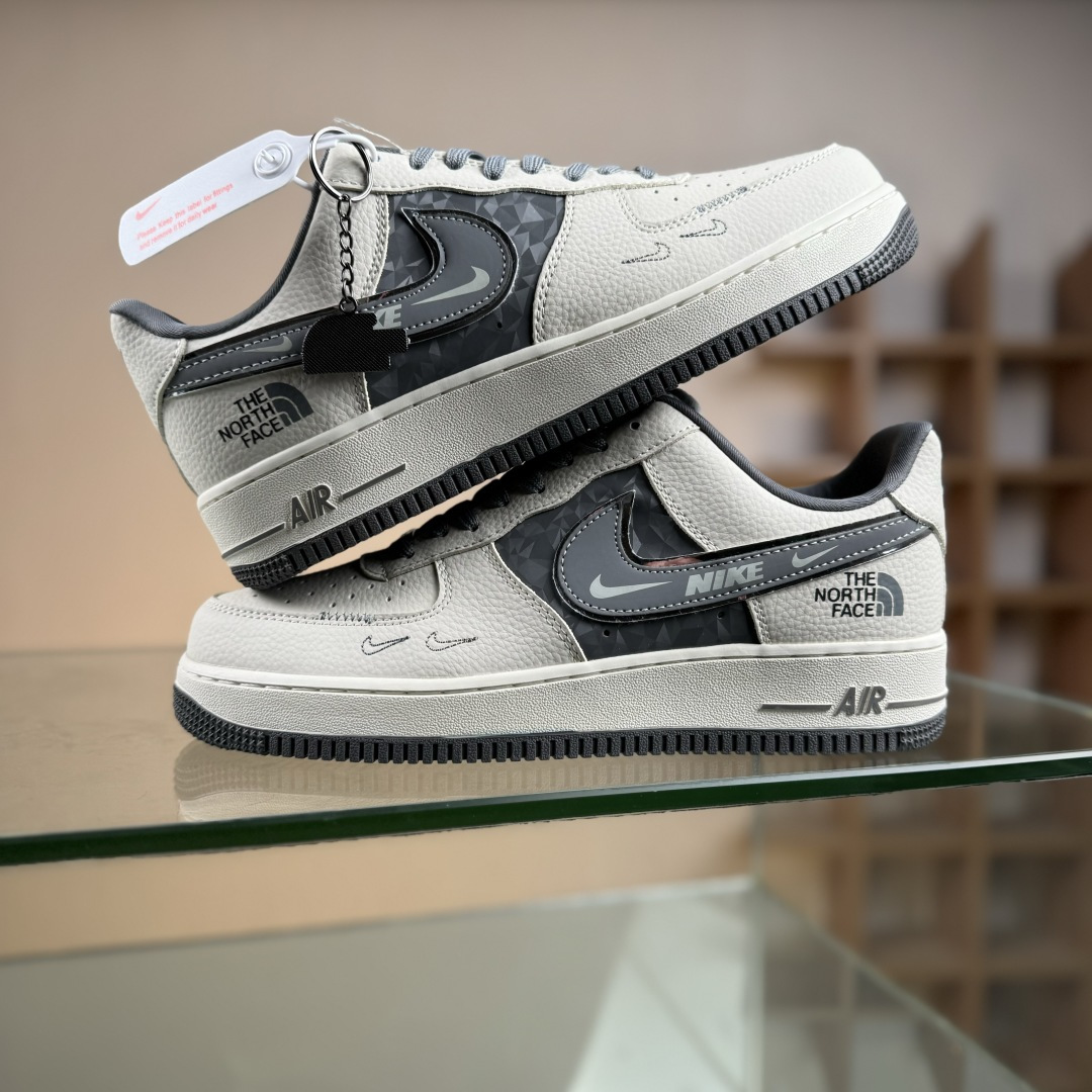 NIKE AIR FORCE 1‘07 北面米灰勾 空军一号 低帮休闲鞋 DF0188-114