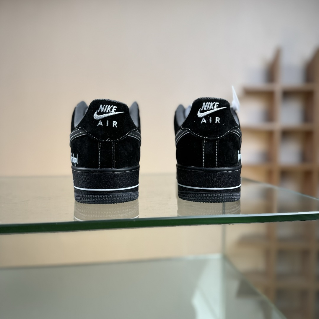 Nike Air Force 1'07 Low 黑乱勾 空军一号低帮休闲板鞋 DD8585-200