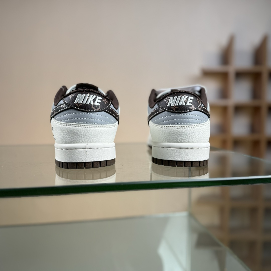 Nike SB Dunk Low LV联名 花棕勾 周年高端定制 低帮休闲板鞋 XS6089-630 Nike SB Dunk Low LV联名 花棕勾 周年高端定制 低帮休闲板鞋 XS6089-630