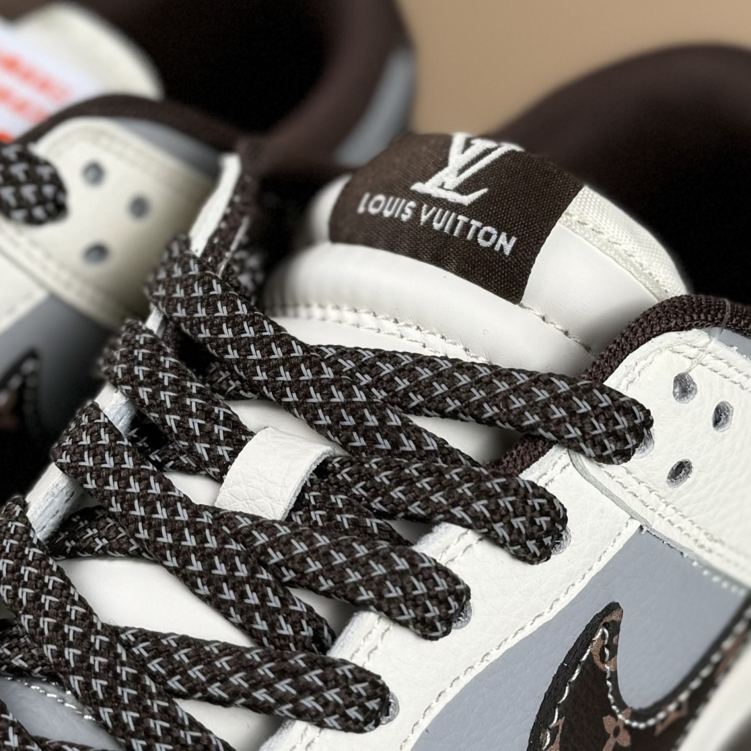 Nike SB Dunk Low LV联名 花棕勾 周年高端定制 低帮休闲板鞋 XS6089-630 Nike SB Dunk Low LV联名 花棕勾 周年高端定制 低帮休闲板鞋 XS6089-630