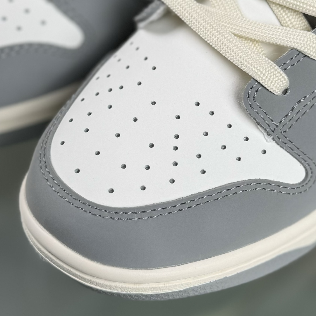 Nike SB Dunk Low 周年高端定制 低帮休闲板鞋 GW0510-051