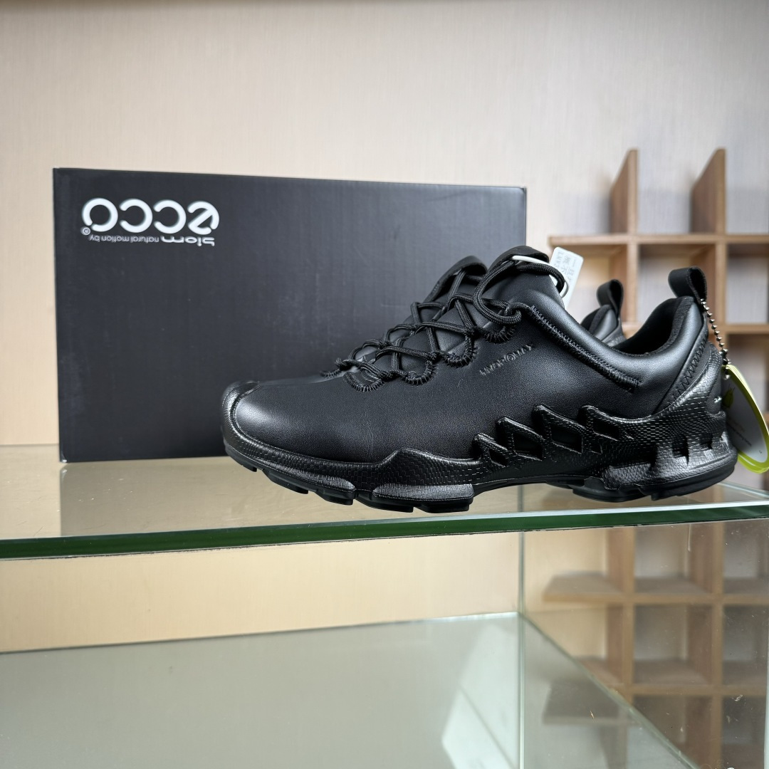 ECCO爱步BIOM真皮运动鞋 防滑健步慢跑鞋