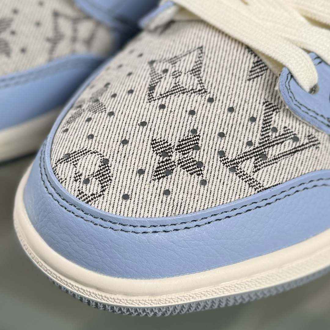 Travis Scott x Fragment Design x Air Jordan 1 Low OG SP AJ1 乔1联名 天蓝灰布印花 低帮文化休闲板鞋 XS7089-606