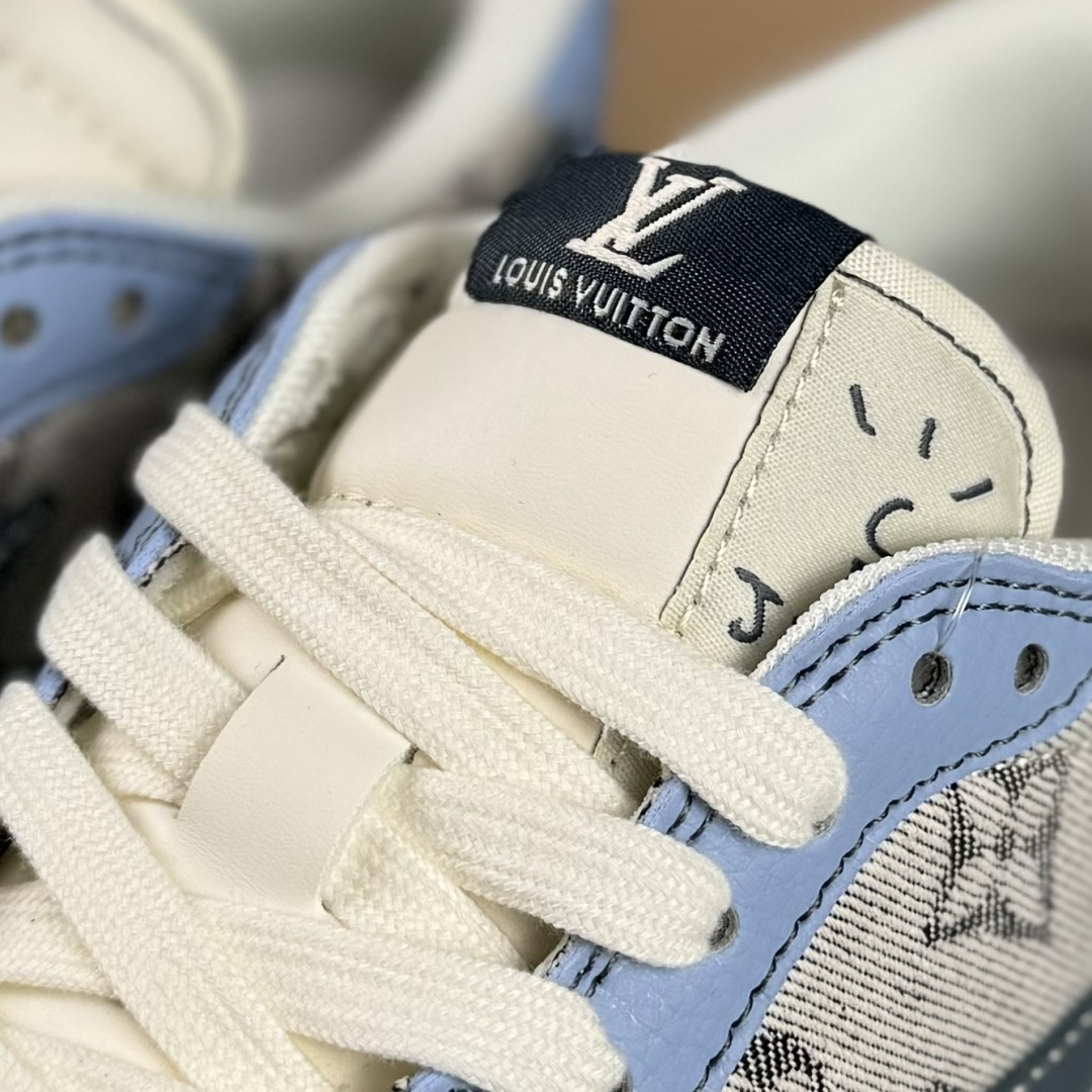 Travis Scott x Fragment Design x Air Jordan 1 Low OG SP AJ1 乔1联名 天蓝灰布印花 低帮文化休闲板鞋 XS7089-606