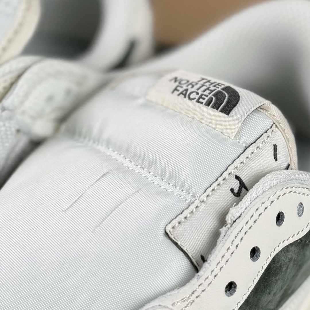 Nike Air Jordan 1 x Travis Scott AJ1倒勾 乔一倒钩 ‘DIY’定制 耐克 低帮文化篮球鞋 DM7866-122