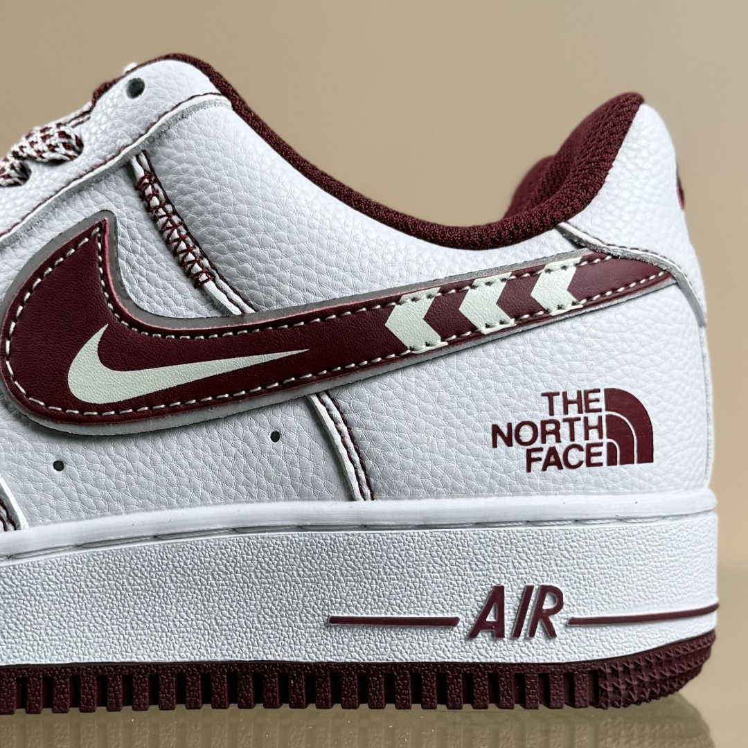 NIke Air Force 1 '07 Low “北面联名——白锈红”空军一号 低帮 运动鞋 休闲鞋 SU2305-141