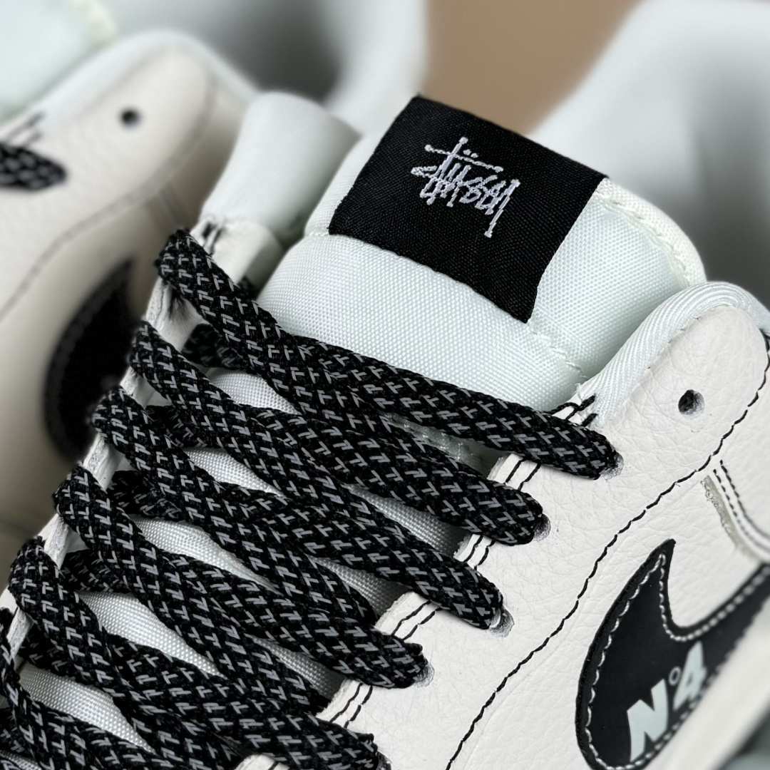 Nike Air Force 1'07 Low 斯图西联名 经典白黑 空军一号低帮休闲板鞋 DD1982-329