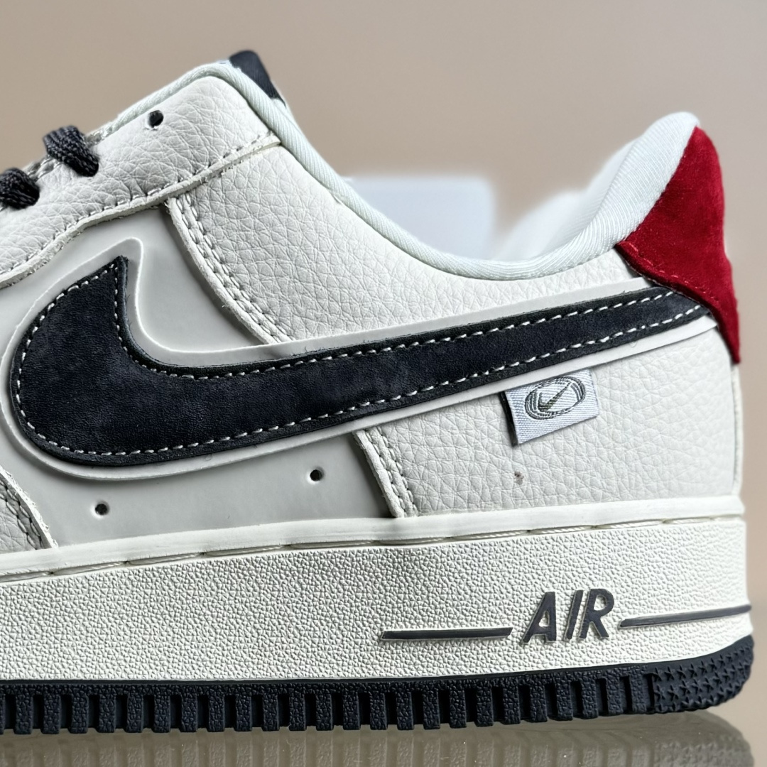 Nike Air Force 1'07 Low 米灰红猪八革 空军一号低帮休闲板鞋 DD1982-325 Nike Air Force 1'07 Low 米灰红猪八革 空军一号低帮休闲板鞋 DD1982-325