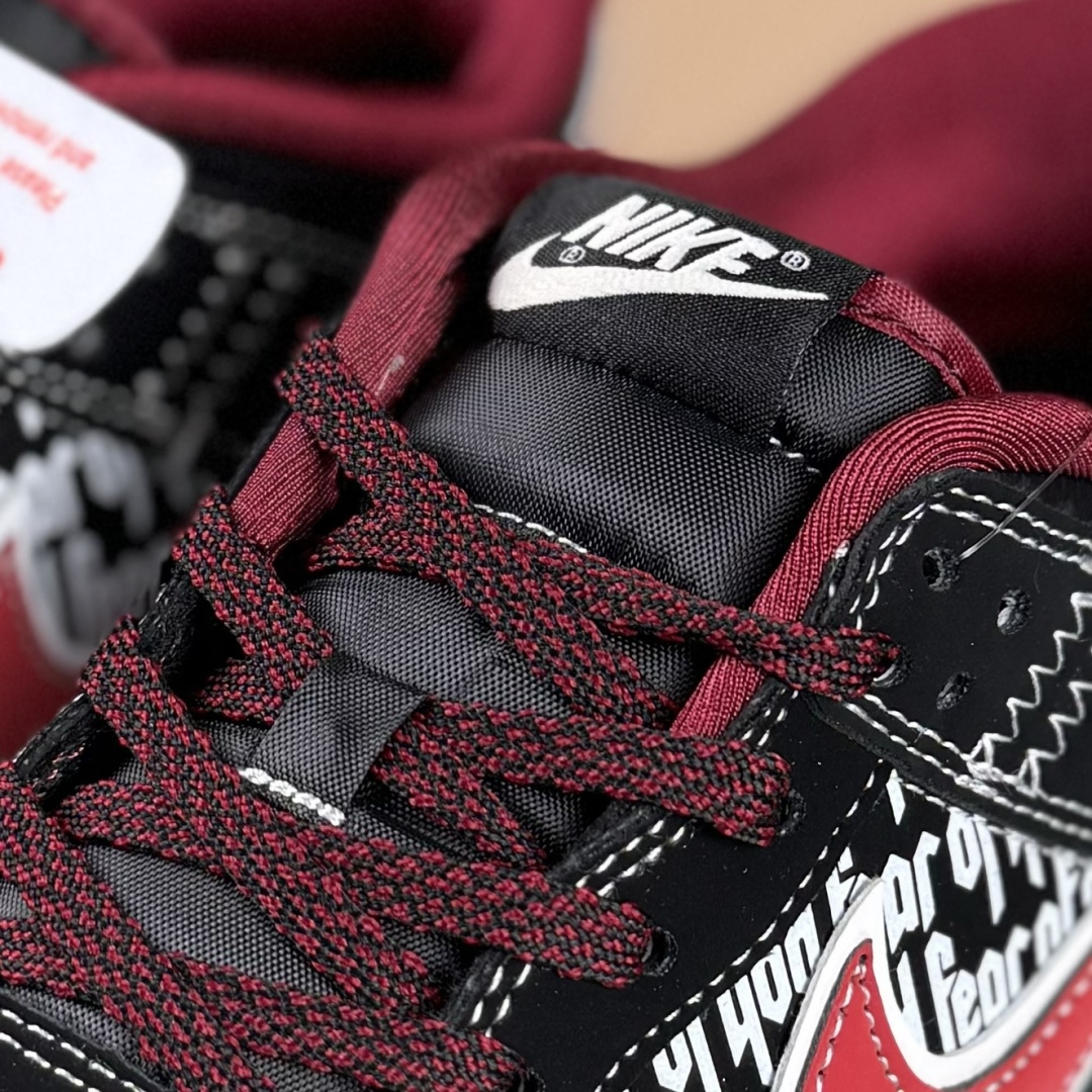 Nike SB Dunk Low“字母黑红勾” 低帮休闲板鞋 KK1333-051