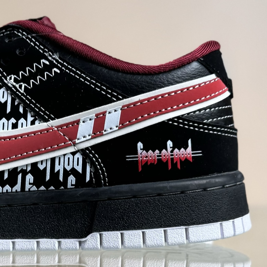 Nike SB Dunk Low“字母黑红勾” 低帮休闲板鞋 KK1333-051