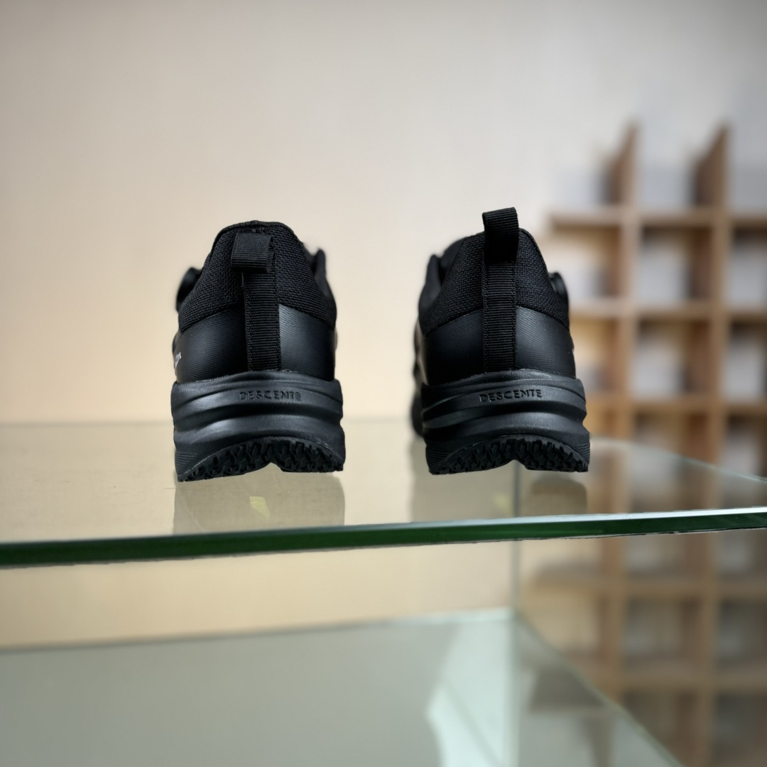 DESCENTE迪桑特 LAVITATE WIRE 3.0轻盈缓震透气鞋面 D5231RRN07-Top High Quatity Cheap Sneakers Fashion Clothing Clothes Bags handbags Shoes of all Brand wholesale With The best Quality And Beautiful Price from China Factory Chinese suppliers wholesaler seller DESCENTE迪桑特 LAVITATE WIRE 3.0轻盈缓震透气鞋面 D5231RRN07