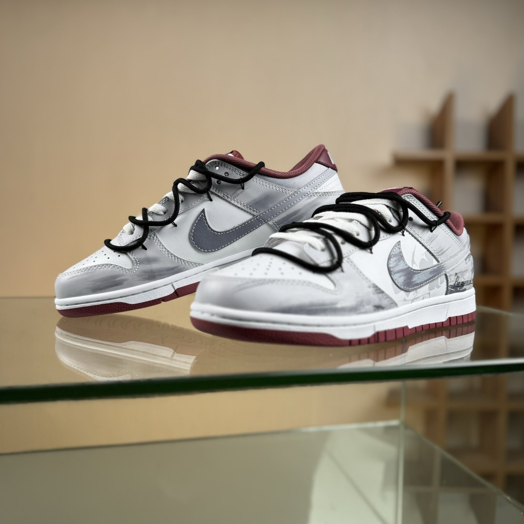 Nike SB Dunk Low 绑带 周年高端定制 低帮休闲板鞋 DV0833-112 Nike SB Dunk Low 绑带 周年高端定制 低帮休闲板鞋 DV0833-112