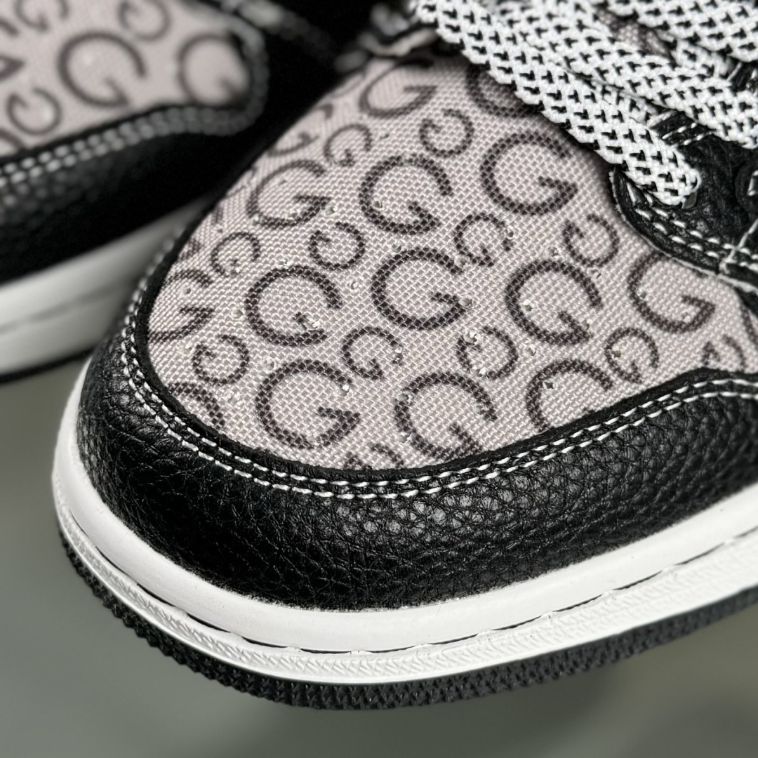 Nike Air Jordan 1 x Travis Scott AJ1倒勾 乔一倒钩 ‘DIY’定制 耐克 低帮文化篮球鞋 DZ5899-041