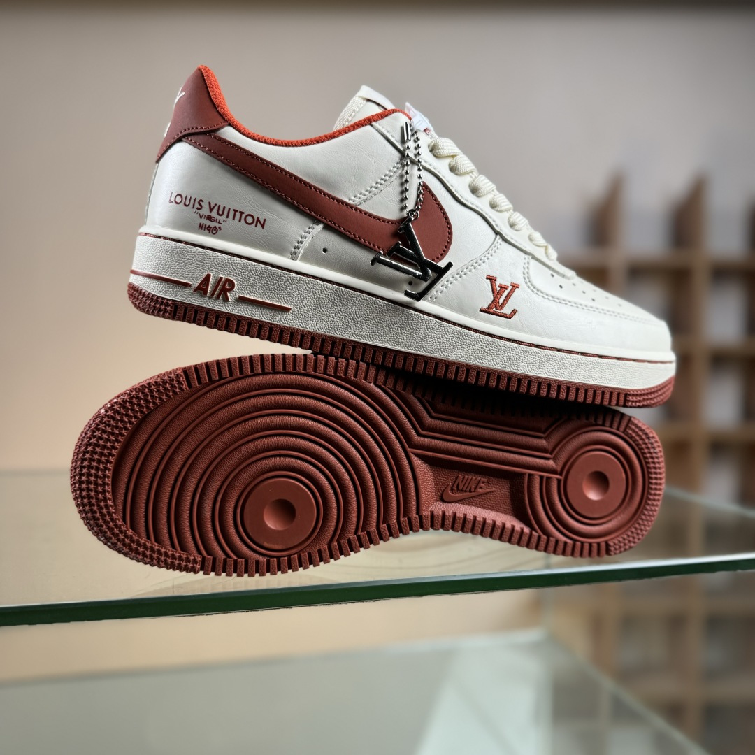 Nike Air Force 1'07 Low 联名 枫红雅白 空军一号低帮休闲板鞋 NH0601-588