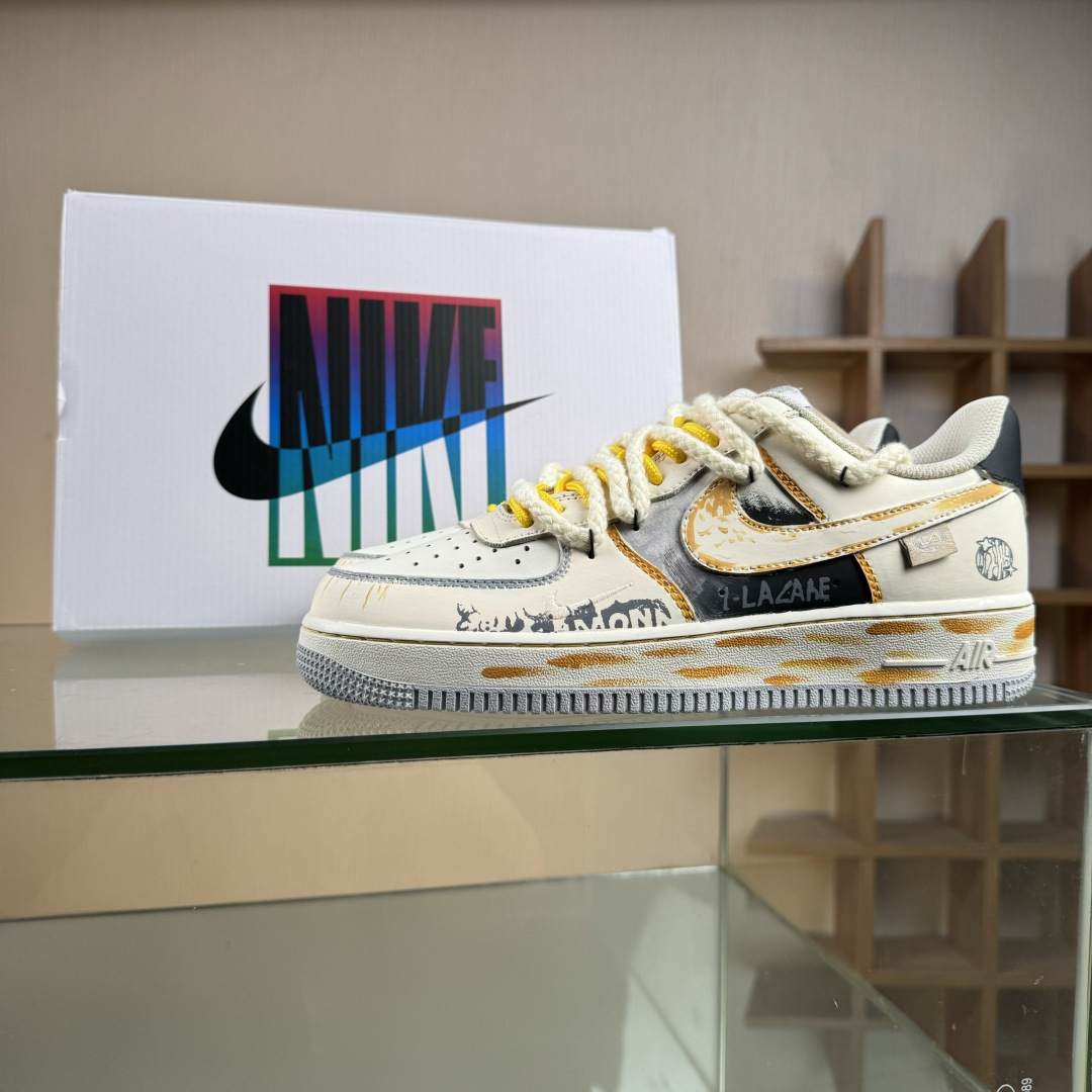 Nike Air Force 1'07 Low ”Graffiti White Paper” 手绘涂鸦 涂鸦白皮书 空军低帮休闲板鞋 DB3301-101