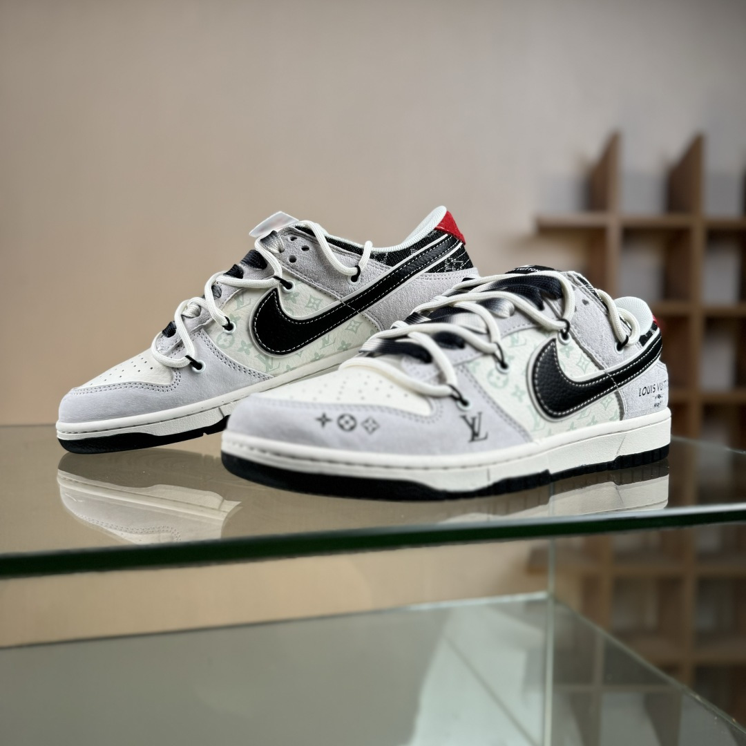 Nike SB Dunk Low LV联名 荔纹勾抽绳 周年高端定制 低帮休闲板鞋 CX5050-Y53-Top High Quatity Cheap Sneakers Fashion Clothing Clothes Bags handbags Shoes of all Brand wholesale With The best Quality And Beautiful Price from China Factory Chinese suppliers wholesaler seller Nike SB Dunk Low LV联名 荔纹勾抽绳 周年高端定制 低帮休闲板鞋 CX5050-Y53