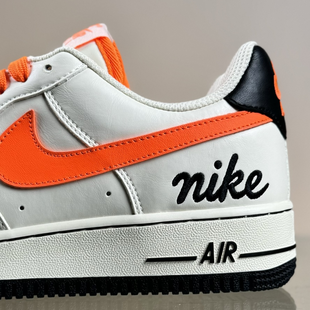 Nike Air Force 1'07 Low 米白艳橙 空军低帮休闲板鞋 NH0601-582