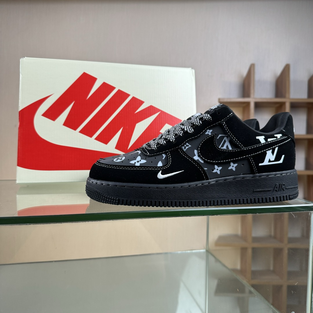 NIKE AIR FORCE 1‘07 LV联名 空军一号 低帮休闲鞋 XL1979-126