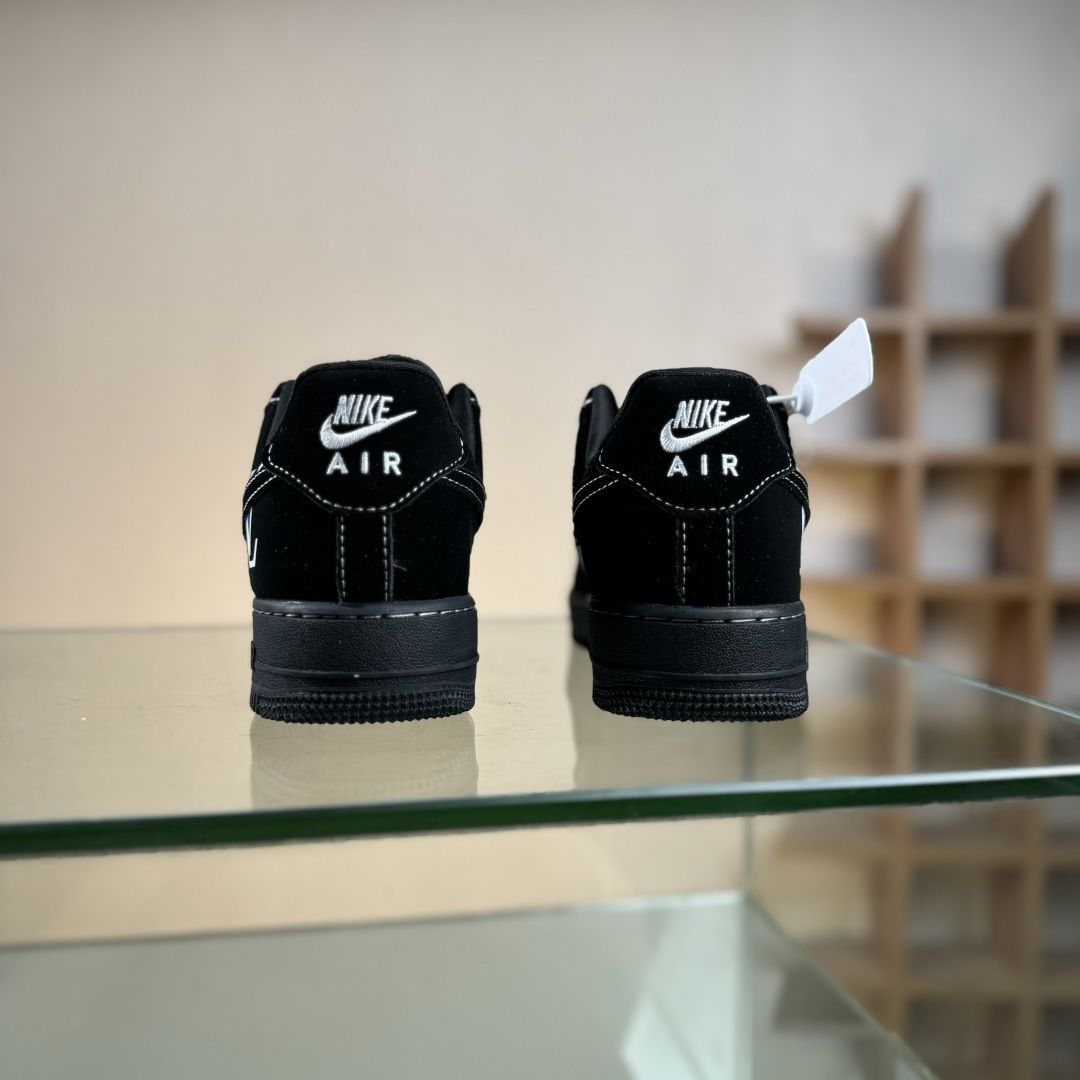 NIKE AIR FORCE 1‘07 LV联名 空军一号 低帮休闲鞋 XL1979-126