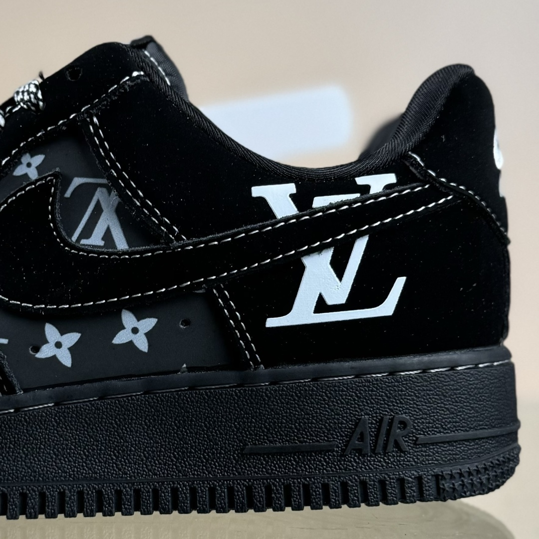 NIKE AIR FORCE 1‘07 LV联名 空军一号 低帮休闲鞋 XL1979-126