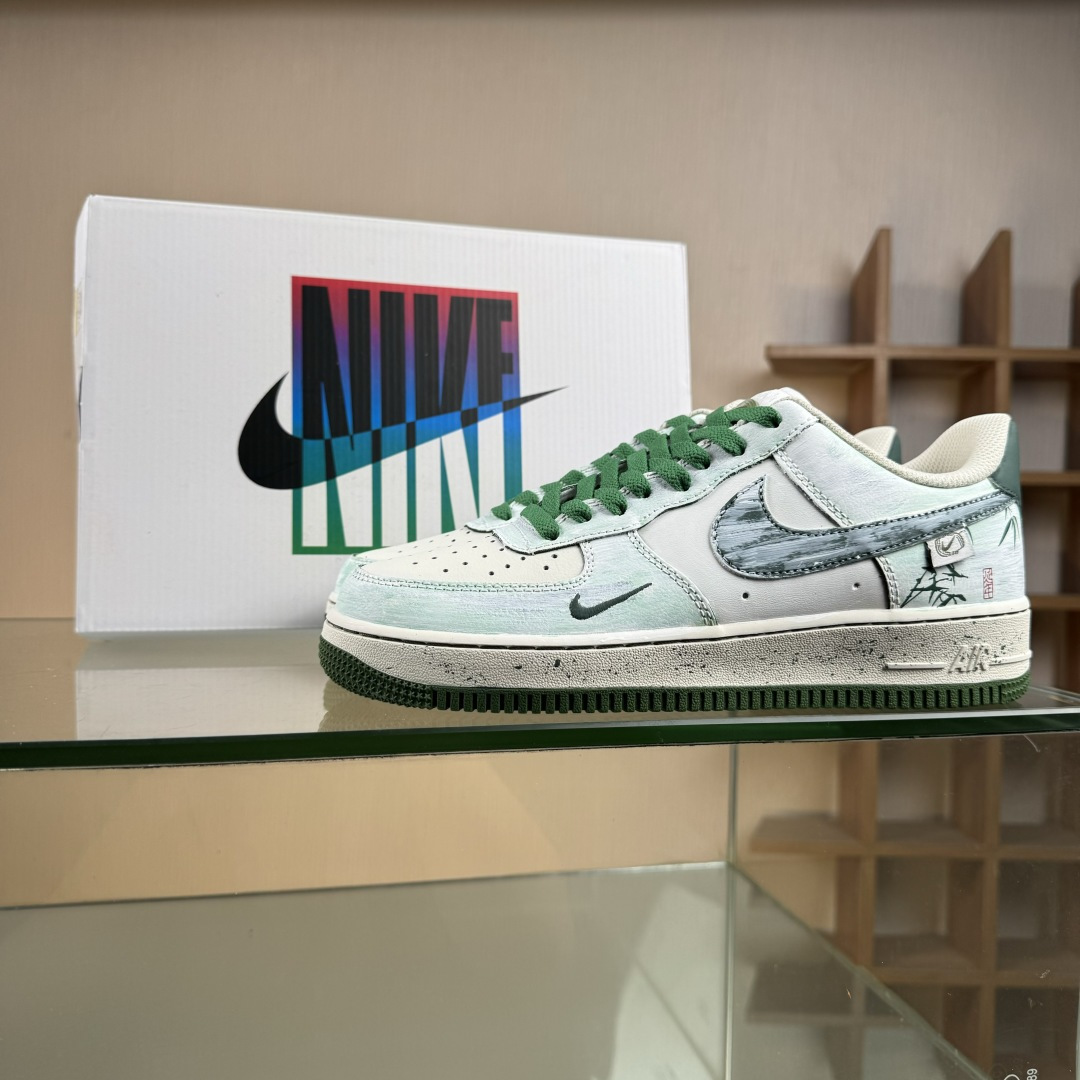 Nike Air Force 1'07 Low ”Bamboo In Ink Wash” 手绘涂鸦 青竹墨韵 空军一号低帮休闲板鞋 FB1839-123 Nike Air Force 1'07 Low ”Bamboo In Ink Wash” 手绘涂鸦 青竹墨韵 空军一号低帮休闲板鞋 FB1839-123
