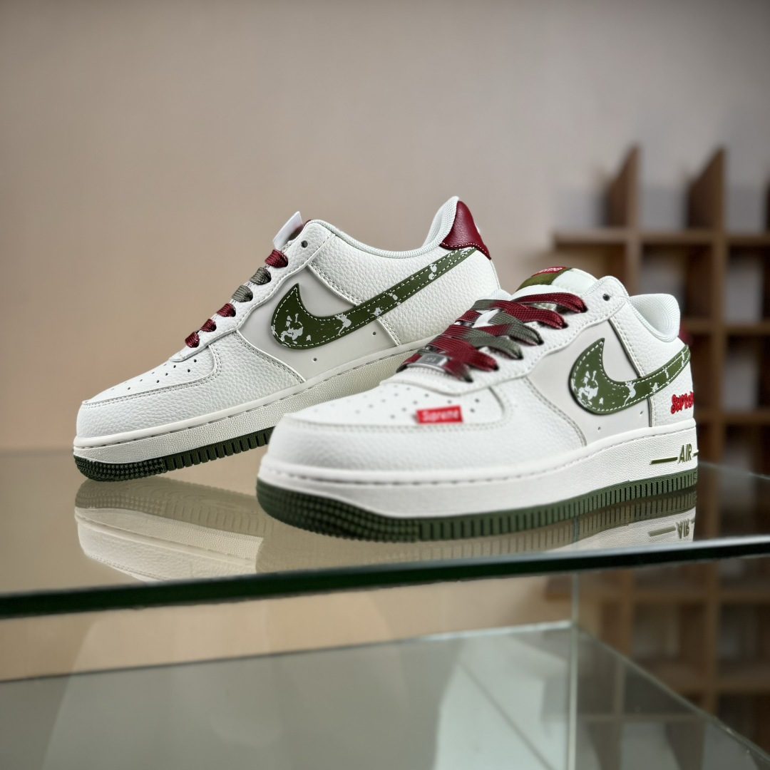 260 Nike Air Force 1 '07 Low “Supreme联名——米红织标绿勾”空军一号 低帮 运动鞋 休闲鞋 QW5606-273-Chinese UA Cheap High Quatity Brand Clothes Bags handbags Sneakers wholesale wholesaler seller from China Factory suppliers Fashion Clothing Shoes best Quality Beautiful Price 260 Nike Air Force 1 '07 Low “Supreme联名——米红织标绿勾”空军一号 低帮 运动鞋 休闲鞋 QW5606-273
