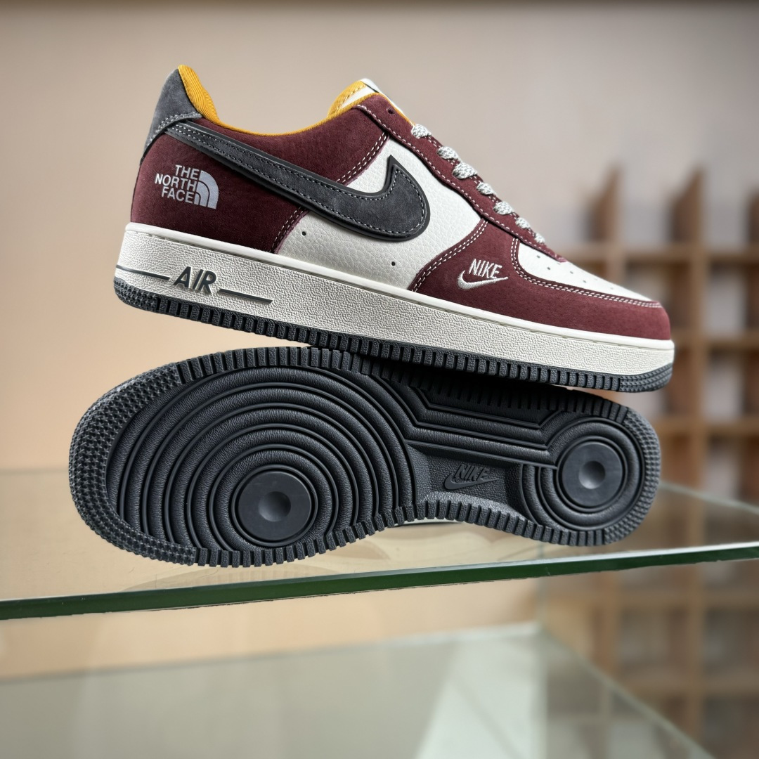 260 Nike Air Force 1 Low × The North Face联名款,简直是“户外风+经典板鞋”的王炸组合 SS1979-006-Chinese UA Cheap High Quatity Brand Clothes Bags handbags Sneakers wholesale wholesaler seller from China Factory suppliers Fashion Clothing Shoes best Quality Beautiful Price 260 Nike Air Force 1 Low × The North Face联名款,简直是“户外风+经典板鞋”的王炸组合 SS1979-006