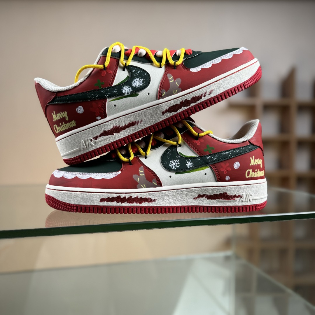 260 手绘涂鸦“圣诞糖霜”Nike Air Force 1 “ChristmFrosting”空军一号定制板鞋 SD1990-101-Chinese UA Cheap High Quatity Brand Clothes Bags handbags Sneakers wholesale wholesaler seller from China Factory suppliers Fashion Clothing Shoes best Quality Beautiful Price 260 手绘涂鸦“圣诞糖霜”Nike Air Force 1 “ChristmFrosting”空军一号定制板鞋 SD1990-101