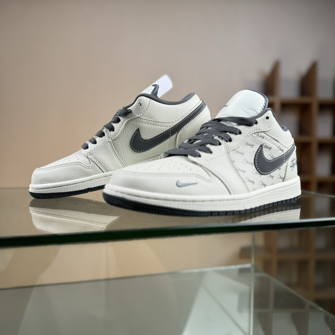 Nike Jordan Air Jordan 1“ 斯图西联名——米灰印花” 高端定制 低帮 复古 减震 防滑 耐磨 篮球鞋 LL8888-001