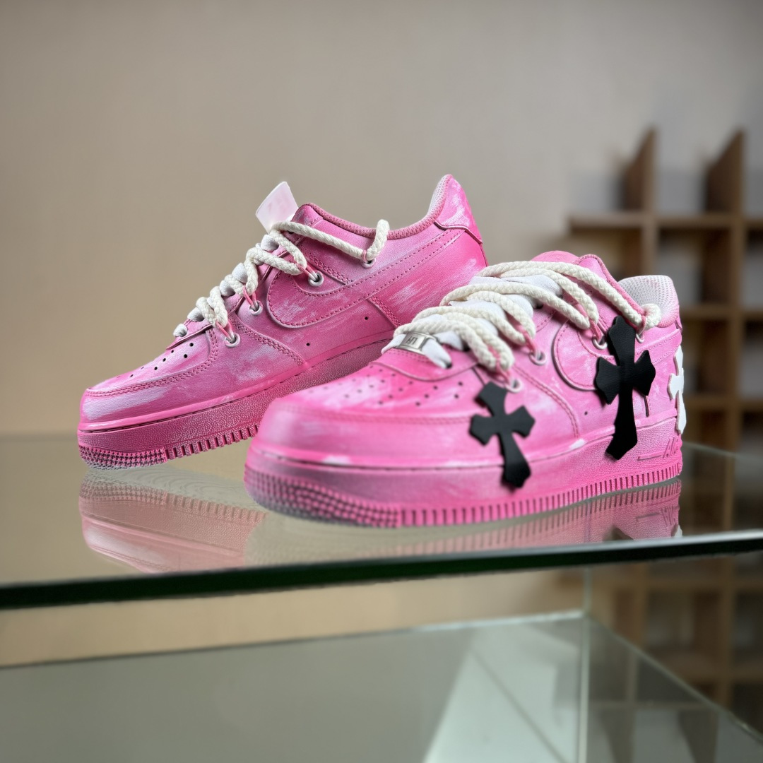 Nike Air Force 1'07“粉攻克罗” 空军一号 低帮休闲鞋 DX0788-001 Nike Air Force 1'07“粉攻克罗” 空军一号 低帮休闲鞋 DX0788-001