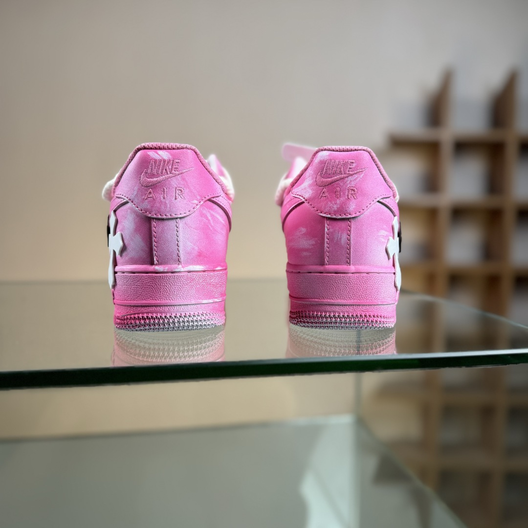 Nike Air Force 1'07“粉攻克罗” 空军一号 低帮休闲鞋 DX0788-001 Nike Air Force 1'07“粉攻克罗” 空军一号 低帮休闲鞋 DX0788-001