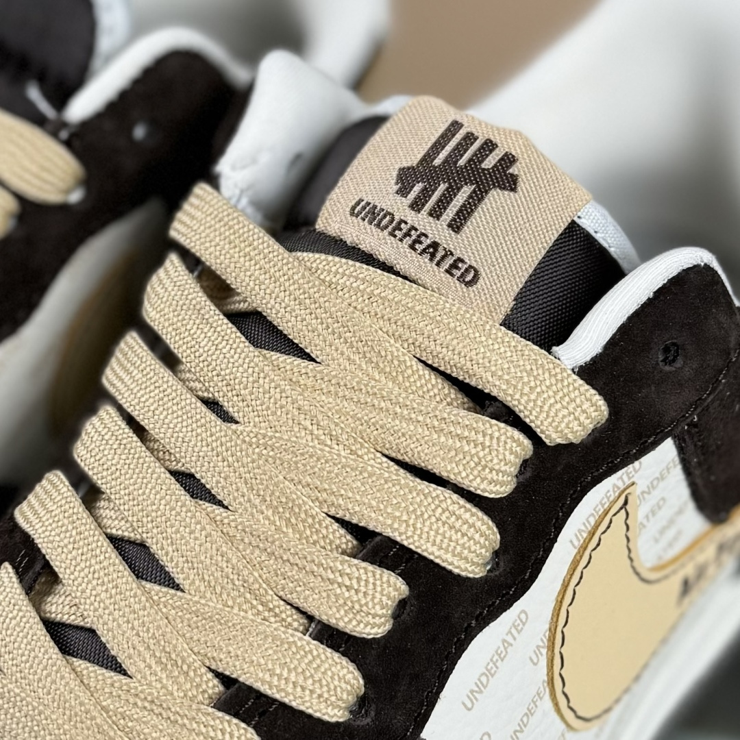 Nike Air Force 1'07 Low 联名 棕白金 空军一号低帮休闲板鞋 KD1688-001 Nike Air Force 1'07 Low 联名 棕白金 空军一号低帮休闲板鞋 KD1688-001