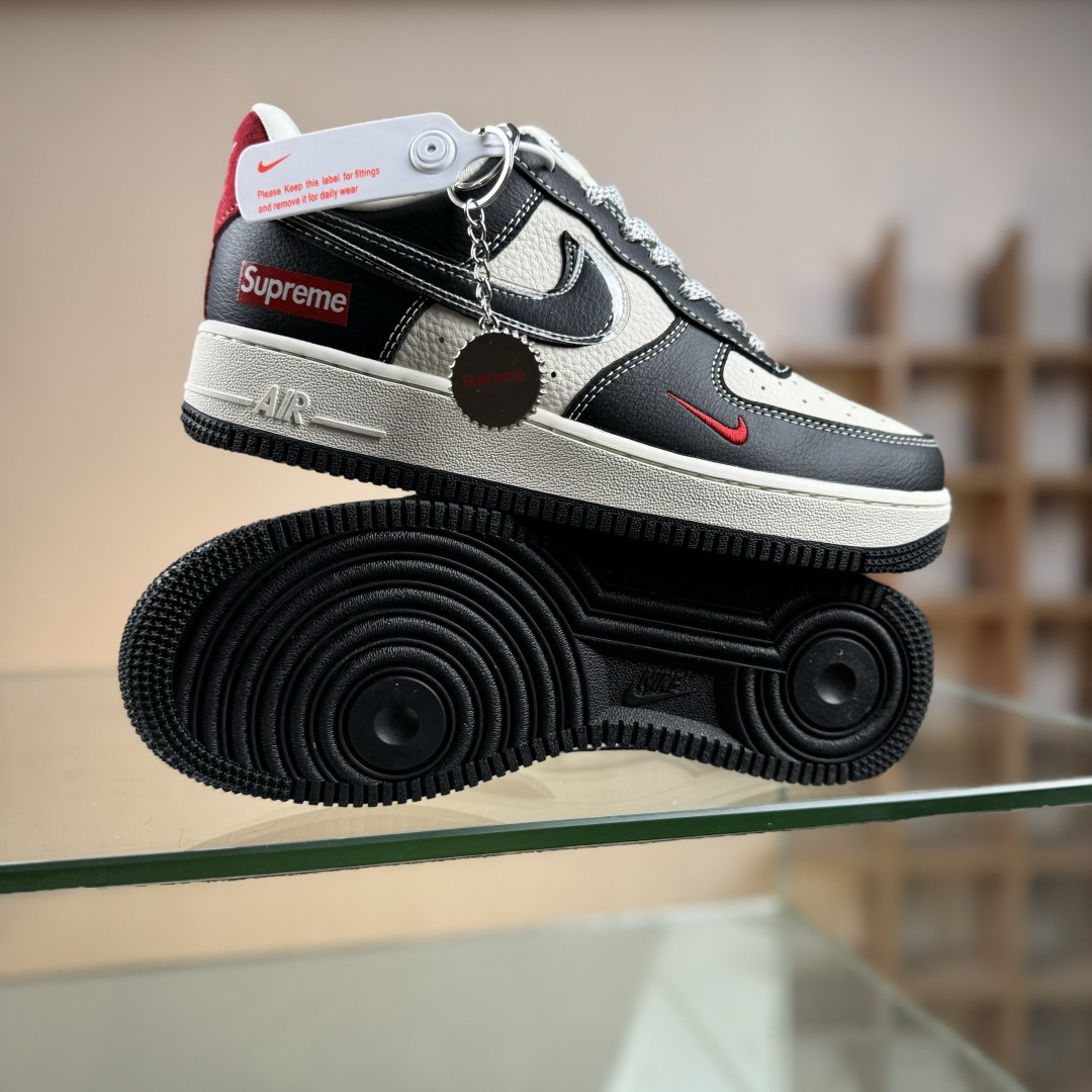 Nike Air Force 1'07 Low Supreme联名 米黑红 空军一号低帮休闲板鞋 DF0188-106