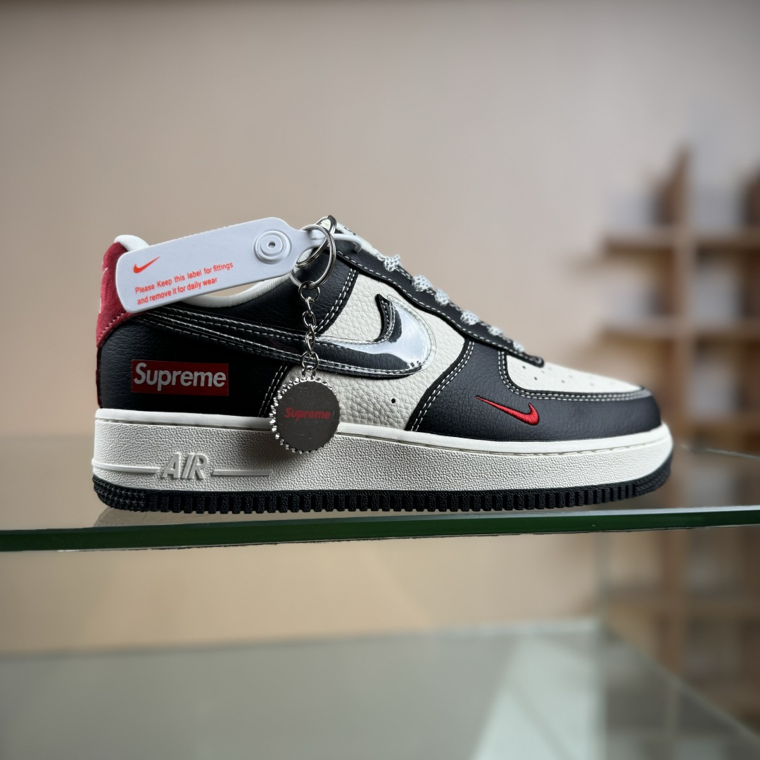 Nike Air Force 1’07 Low Supreme联名 米黑红 空军一号低帮休闲板鞋 DF0188-106