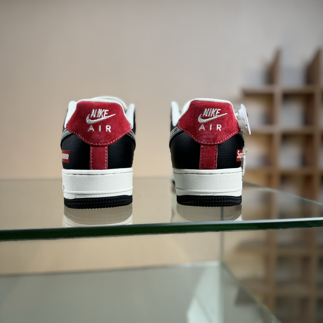 Nike Air Force 1'07 Low Supreme联名 米黑红 空军一号低帮休闲板鞋 DF0188-106
